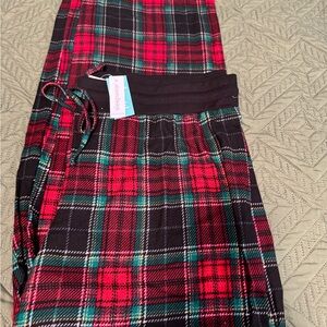 Maurices Festive Plaid Sleep Pants NWT